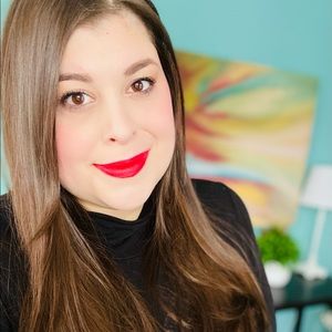 Meet your Posher, Lydia